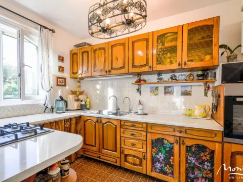 Prodaja, kuća, 288m², Budva, Crna Gora - image 15