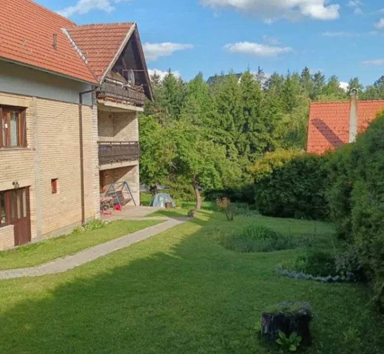 Sale, house, 256m², Zlatibor, Srbija