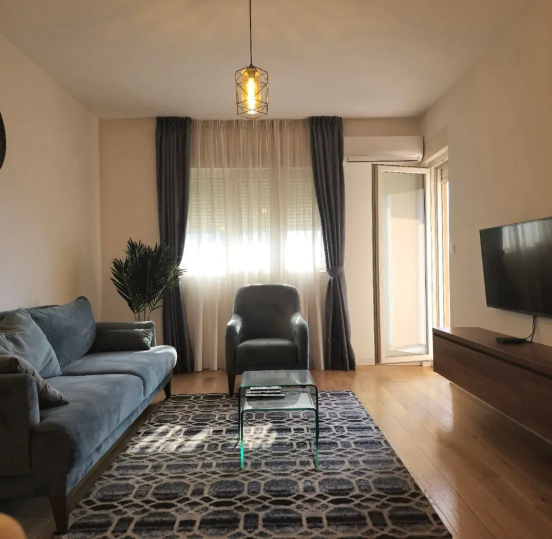 Rent, one bedroom apartment, 54m², Central Point, Podgorica