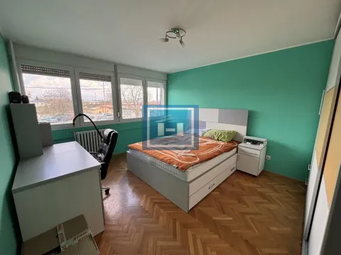 Prodaja, trosoban stan, 73m², Centar, Jagodina - image 9