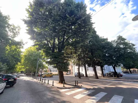 Izdavanje, poslovni prostor, 15m², Podgorica, Crna Gora - image 7