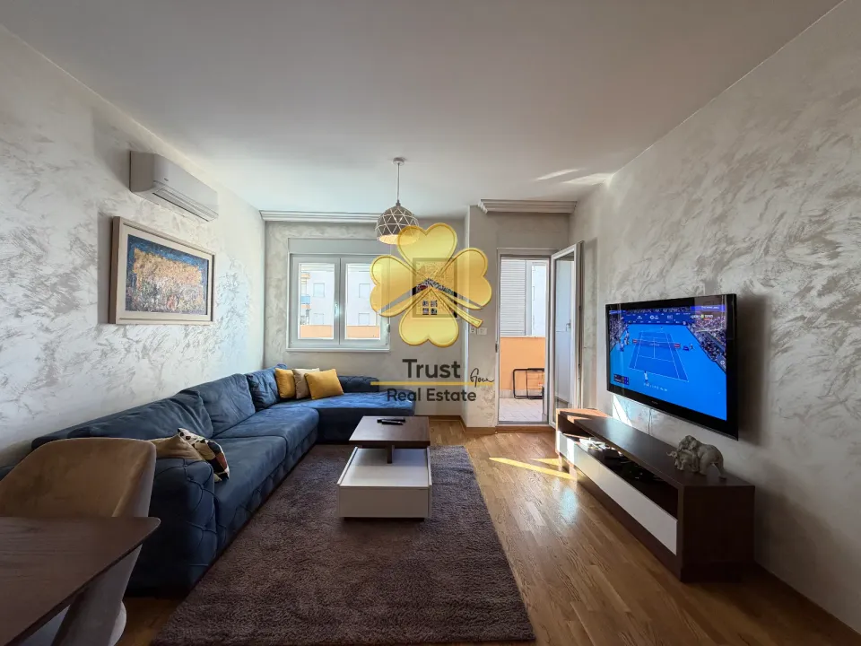 Izdavanje, jednosoban stan, 70m², City Kej, Podgorica