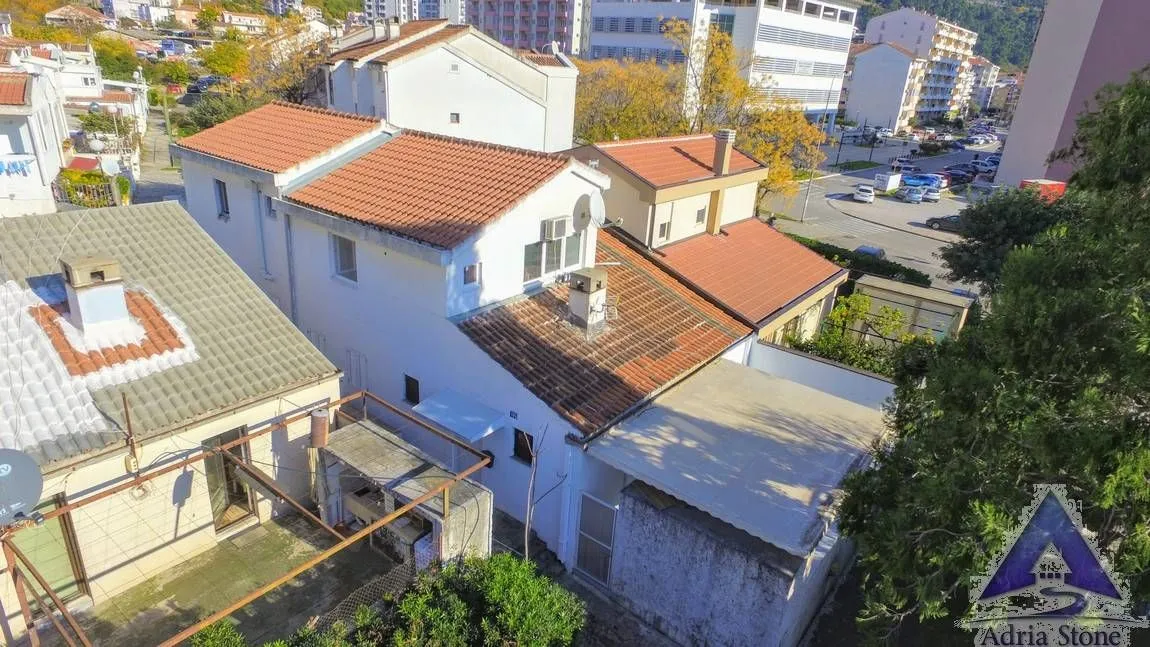 Sale, house, 219m², Rozino, Budva