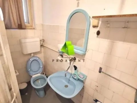 Rent, office space, 66m², Medijana, Niš - image 13