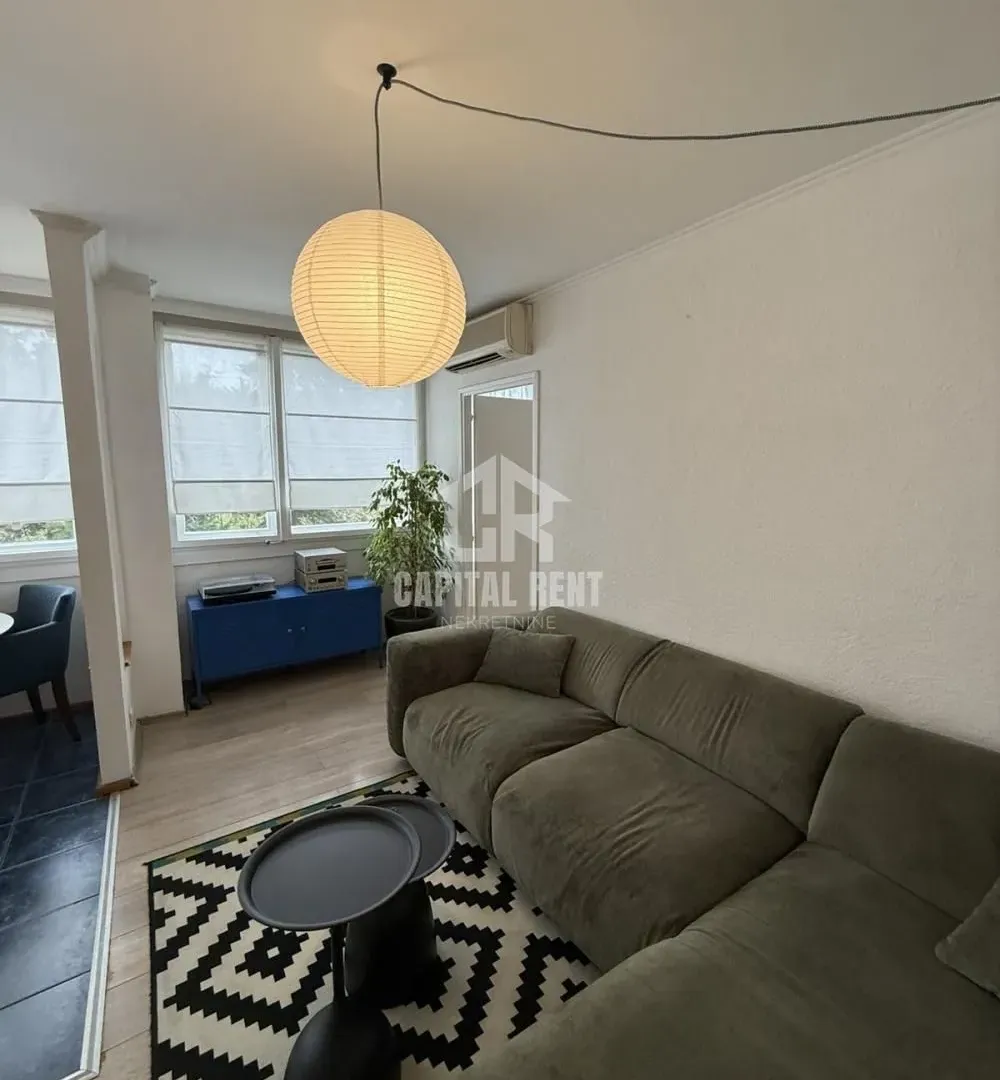 Izdavanje, dvosoban stan, 50m², Šumice, Beograd