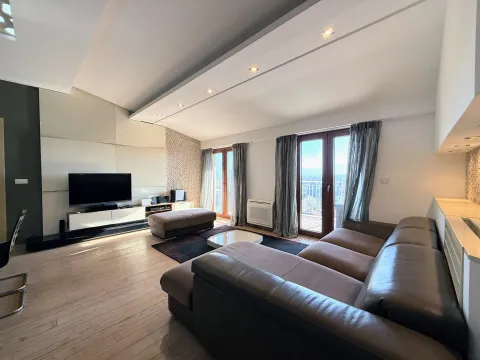 Prodaja, trosoban stan, 120m², Podgorica, Crna Gora - image 9