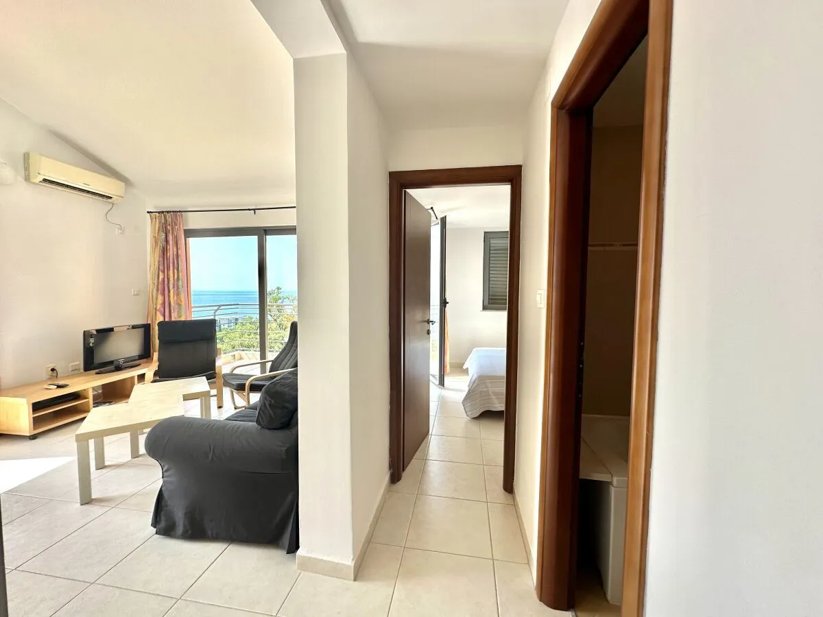 Sale, two bedroom apartment, 80m², Bečići, Budva