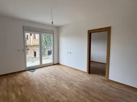 Prodaja, jednosoban stan, 48m², Stari Banovci, Stara Pazova - image 6