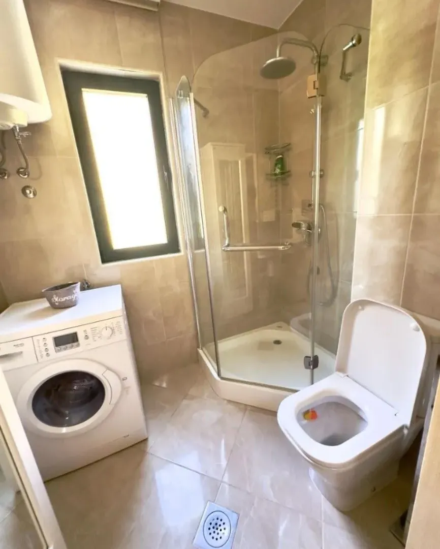 Rent, house, 176m², Lastva Grbaljska, Kotor