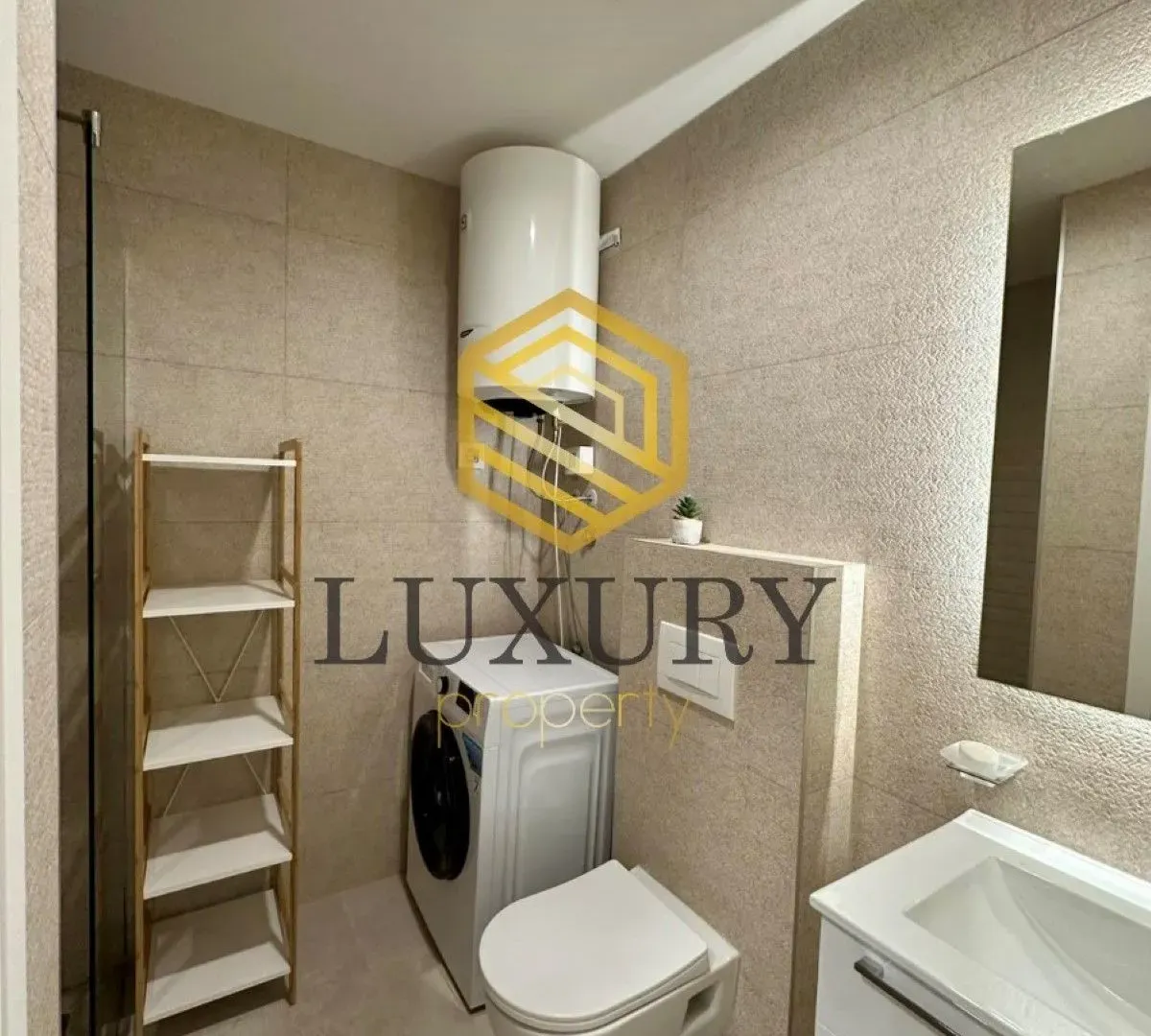 Izdavanje, jednosoban stan, 47m², Stari Aerodrom, Podgorica