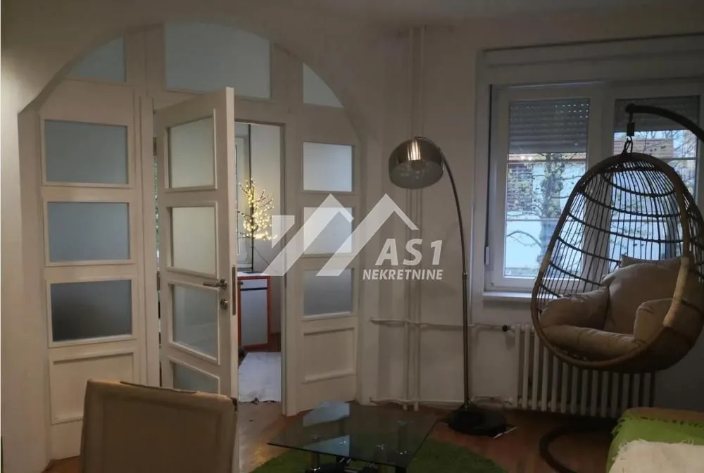 Izdavanje, trosoban stan, 70m², Novi Sad Sve Podlokacije, Novi Sad