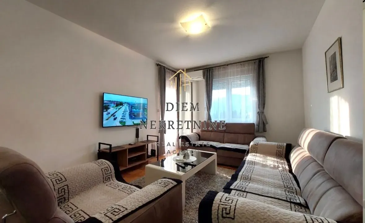 Izdavanje, dvosoban stan, 70m², Seljanovo, Tivat