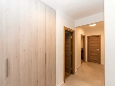 Izdavanje, dvosoban stan, 74m², City Kvart, Podgorica - image 5