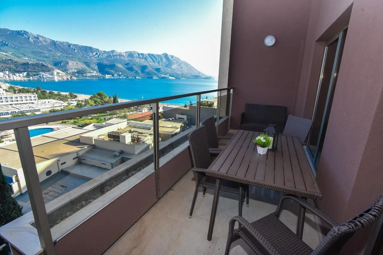 Prodaja, jednosoban stan, 44m², Budva, Crna Gora