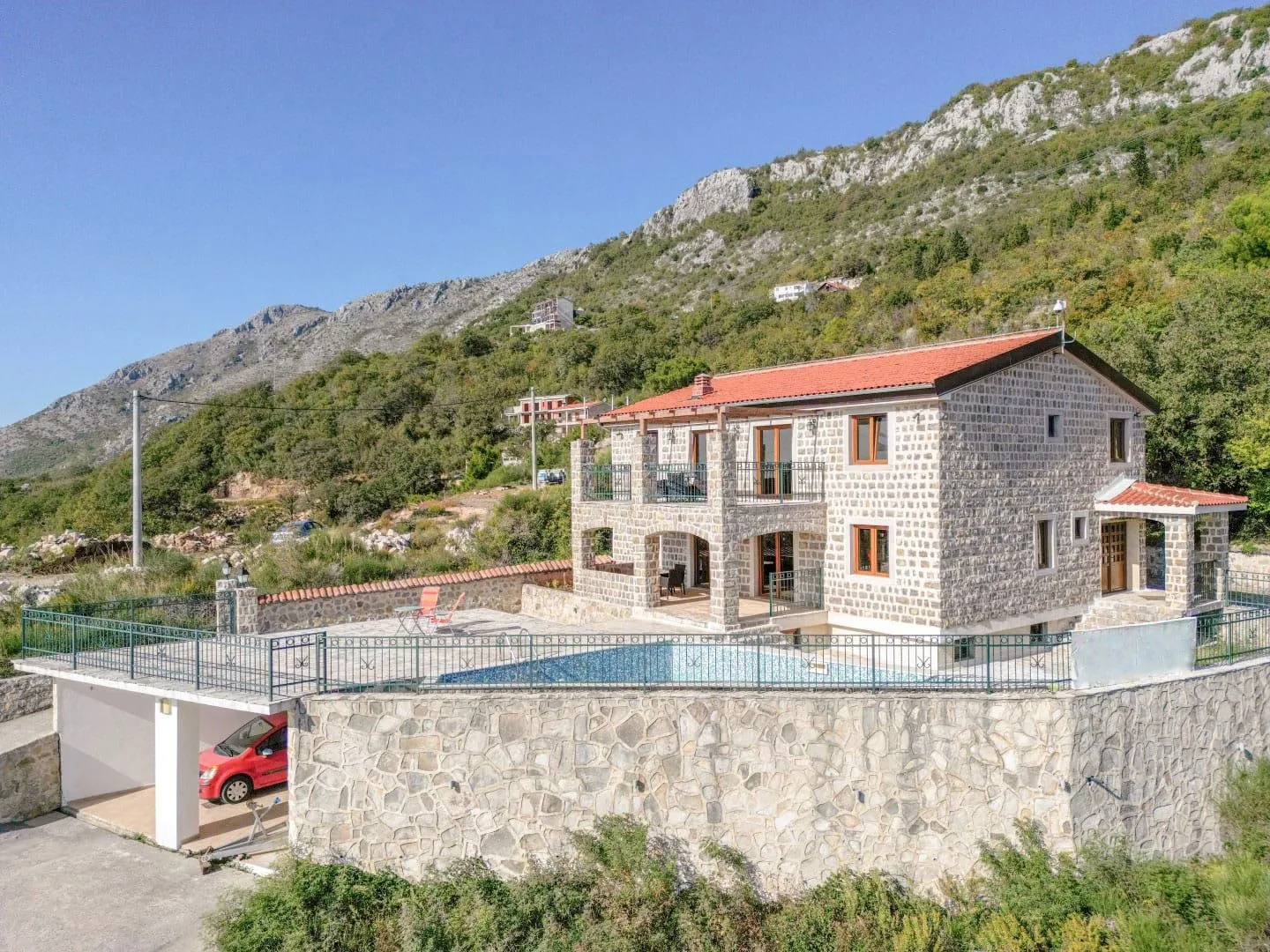 Sale, house, 388m², Petrovac, Budva
