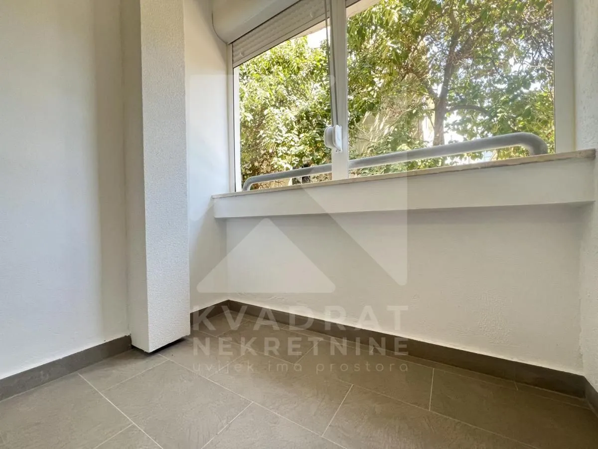 Rent, three bedroom apartment, 110m², Tološka šuma, Podgorica
