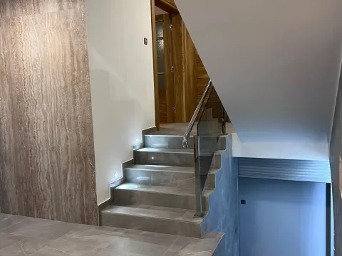 Rent, house, 320m², Zlatica, Podgorica - image 8