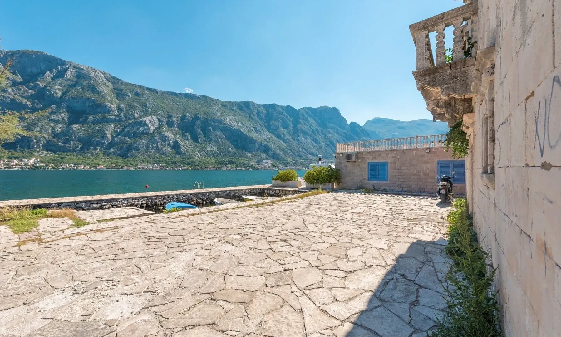 Sale, house, 424m², Prčanj, Kotor