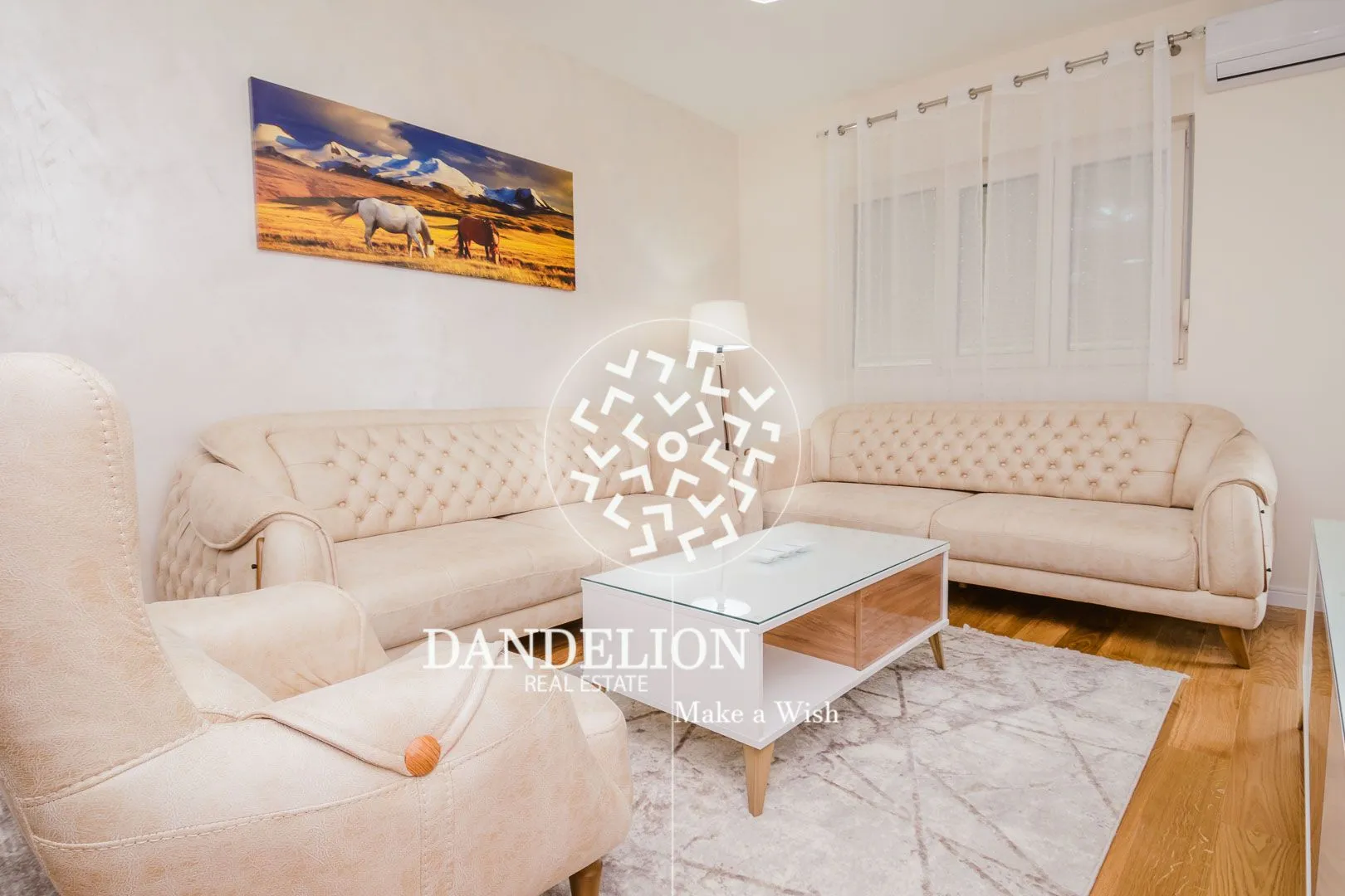 Izdavanje, jednosoban stan, 50m², Central Point, Podgorica