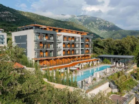 Sale, studio apartment, 35m², Tivat, Crna Gora - image 16