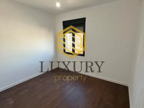 Prodaja, jednosoban stan, 39m², Central Point, Podgorica - image 5