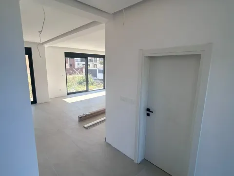 Sale, house, 225m², Polje, Bar - image 3