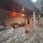 Izdavanje, kuća, 247m², Cetinje, Crna Gora - image 6