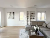 Izdavanje, četvorosoban stan, 148m², Višnjička Banja, Palilula Sve Podlokacije - image 3