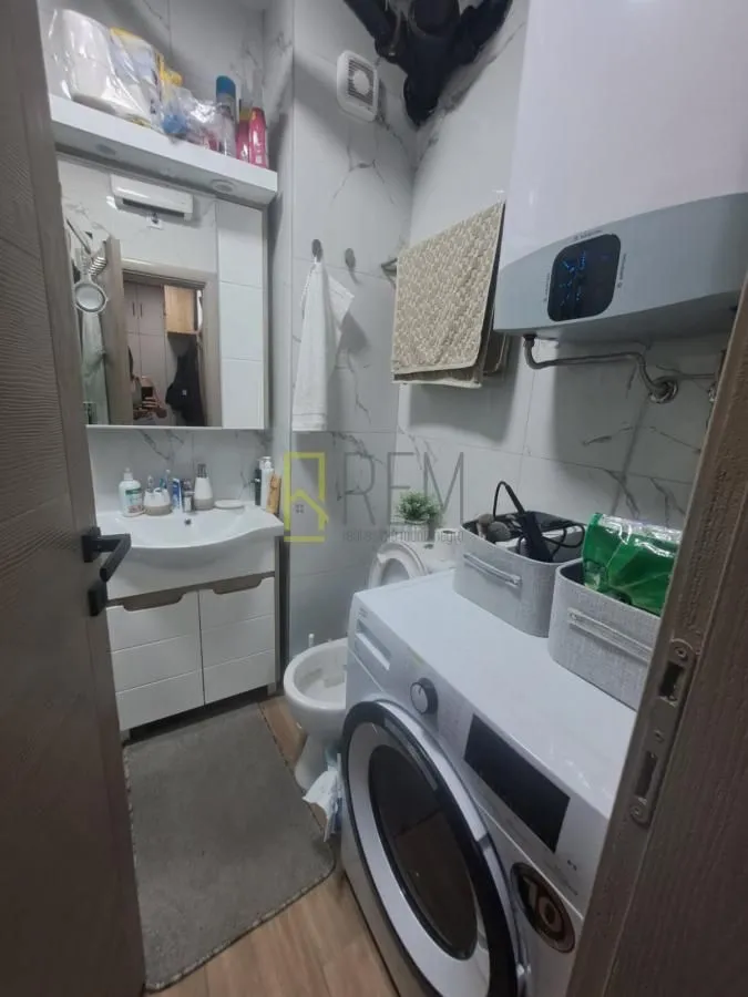 Prodaja, jednosoban stan, 45m², Stari Aerodrom, Podgorica