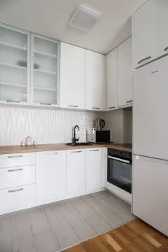 Rent, one bedroom apartment, 42m², Lazi, Budva - image 5