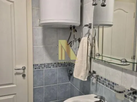 Izdavanje, poslovni prostor, 25m², Centar, Novi Sad - image 10