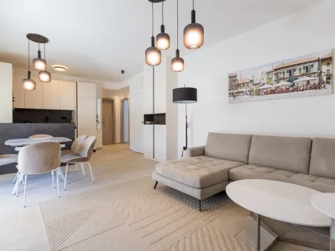Prodaja, dvosoban stan, 154m², Tivat, Crna Gora - image 9