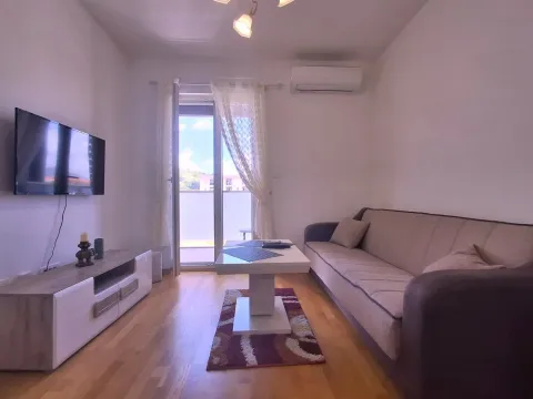 Izdavanje, stan, 37m², Zabjelo, Podgorica - image 1