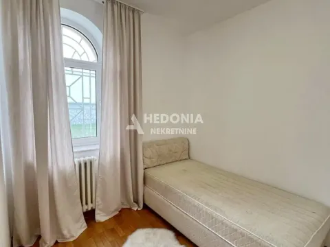 Izdavanje, četvorosoban stan, 135m², Savski Venac, Beograd - image 10