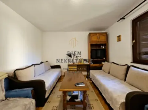 Rent, one bedroom apartment, 60m², Centar, Bar