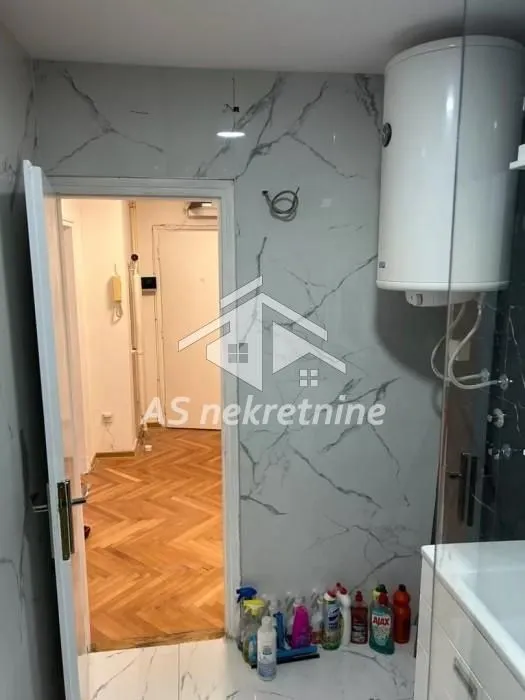 Rent, apartment, 78m², Stari Grad, Beograd