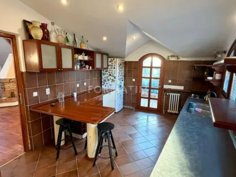 Izdavanje, stan, 200m², Stari Grad, Beograd - image 10