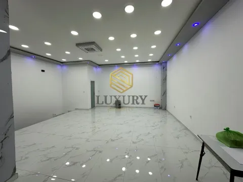 Rent, office space, 115m², Stari Aerodrom, Podgorica - image 2