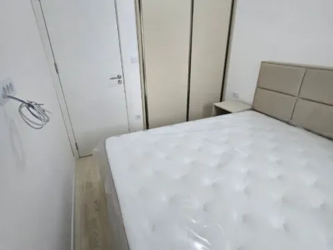 Izdavanje, jednosoban stan, 40m², City Kvart, Podgorica - image 12