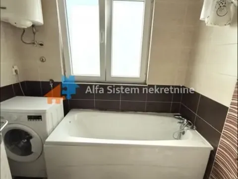 Rent, two bedroom apartment, 72m², Savski Venac, Beograd - image 11