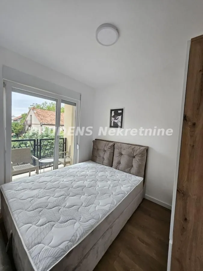 Rent, one bedroom apartment, 35m², Ledine, Beograd