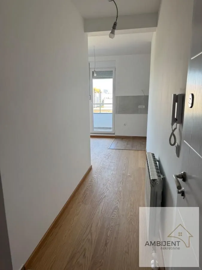 Prodaja, jednosoban stan, 45m², Ledine, Beograd