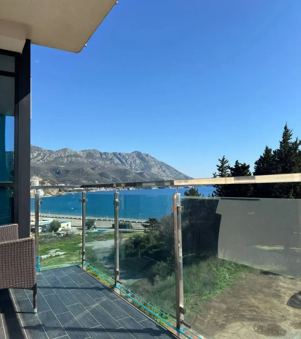 Sale, three bedroom apartment, 91m², Bečići, Budva