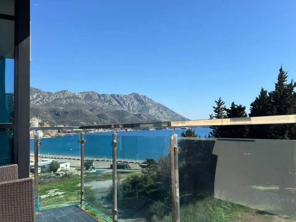Sale, three bedroom apartment, 91m², Bečići, Budva