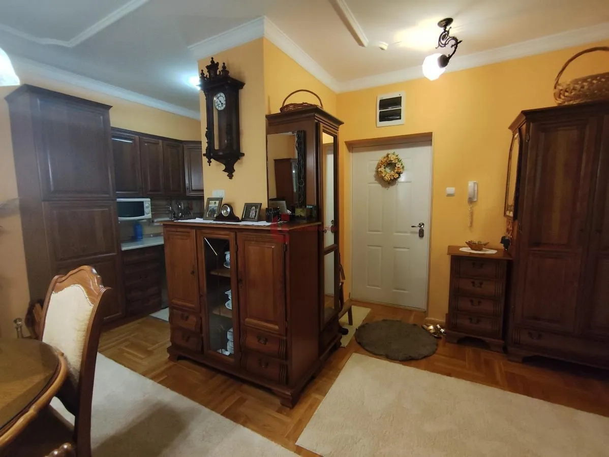 Sale, two bedroom apartment, 49m², Centar, Subotica