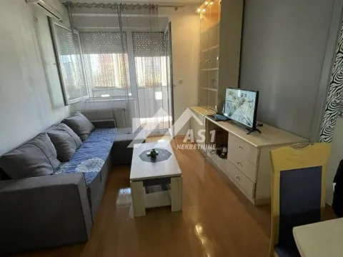 Izdavanje, jednosoban stan, 40m², Grbavica, Novi Sad Sve Podlokacije - image 2