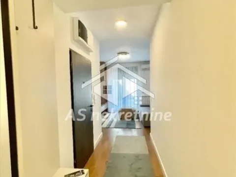 Rent, three bedroom apartment, 60m², Vračar Sve Podlokacije, Beograd - image 23