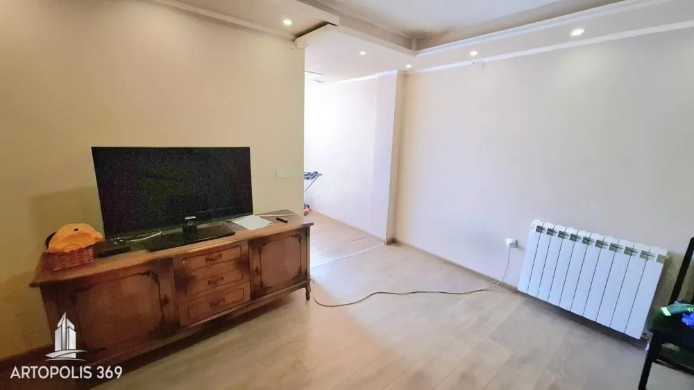 Prodaja, trosoban stan, 67m², Železnik, Beograd