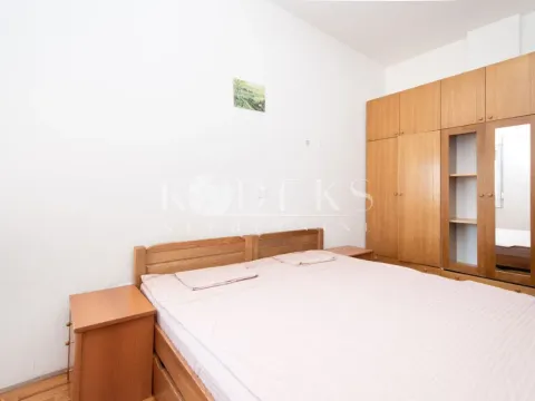 Izdavanje, jednosoban stan, 57m², 1 maj, Podgorica - image 6