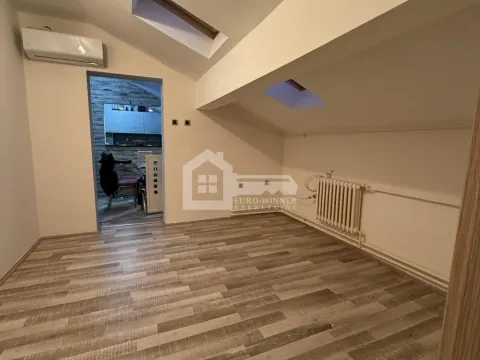 Izdavanje, trosoban stan, 58m², Sremčica, Beograd - image 8